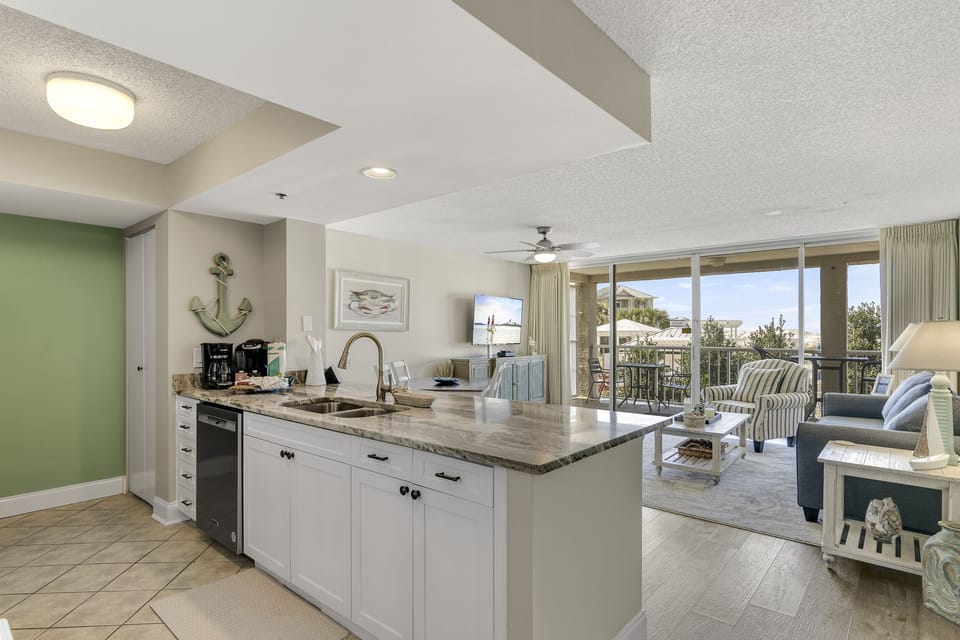 Kitchen/Living Room Overview
