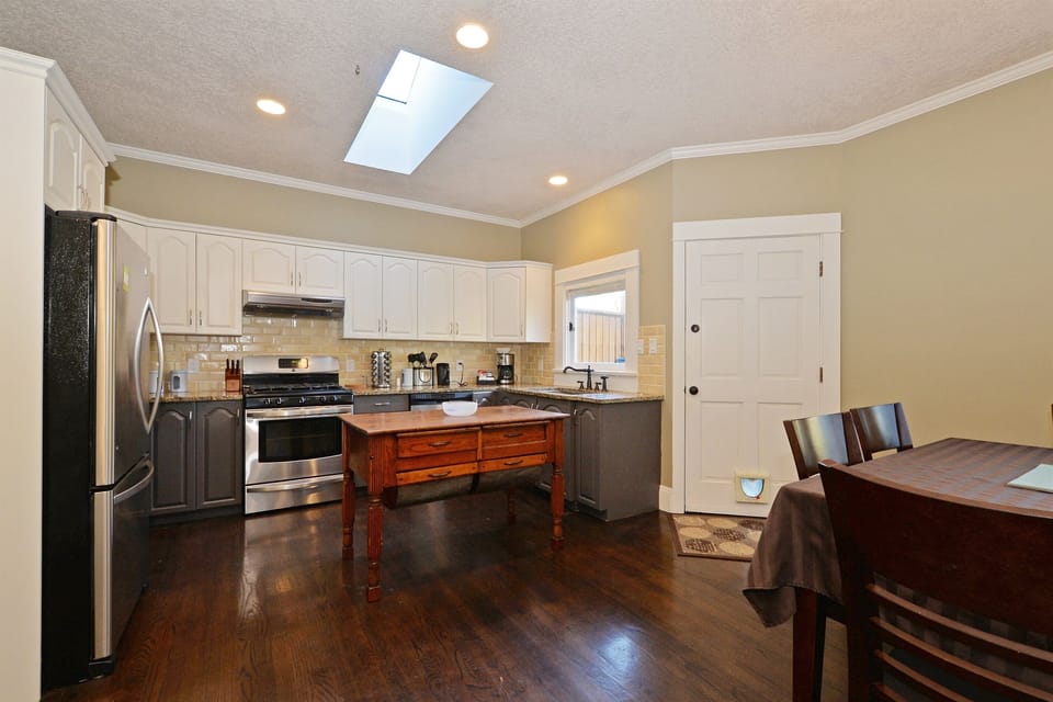 Complete remodelled kitchen