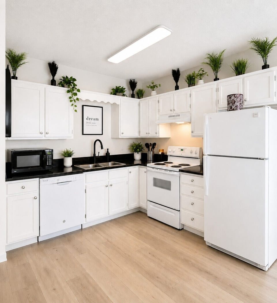 Whip up home-cooked magic in our fully equipped kitchen — everything you need to fuel your next mountain adventure without leaving the comfort of home.