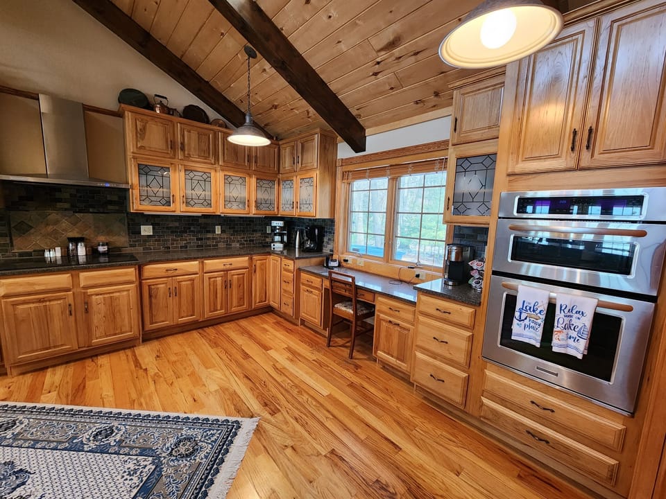 Kitchen with lots counter space 