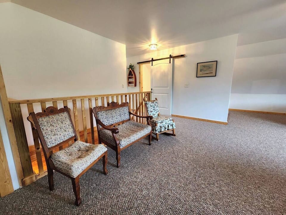 Family Room-Upstairs