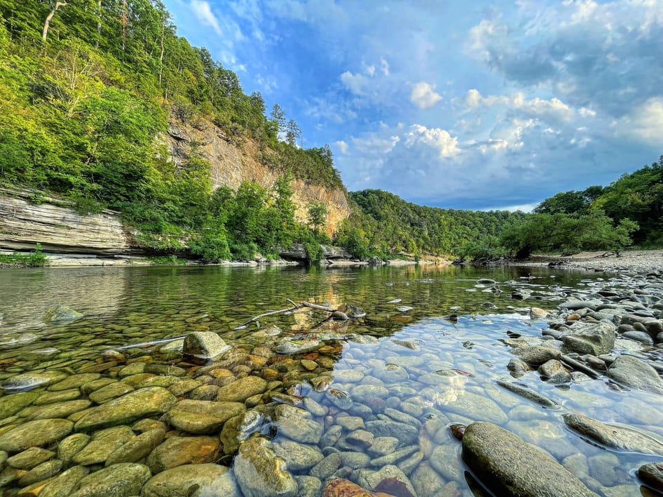 Shine Eye on the Buffalo River is a 10 min. drive or 45 min. hike from the cabin