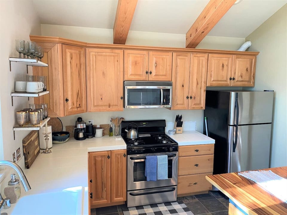 Fully stocked kitchen with everything you need to prepare a great meal.