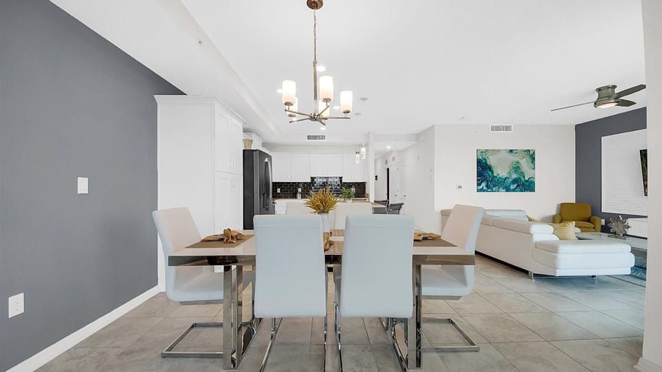 Dining Room (Angle)