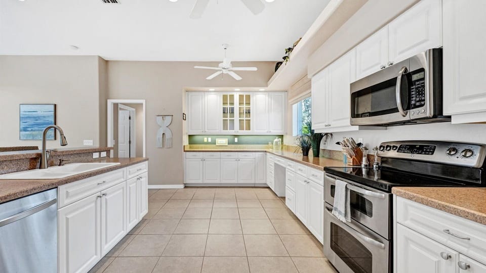 Full kitchen layout