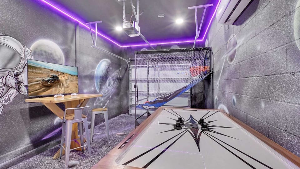 Game Room
XBOX, 50" roku TV
Basketball Hoops
Air hockey
Has AC