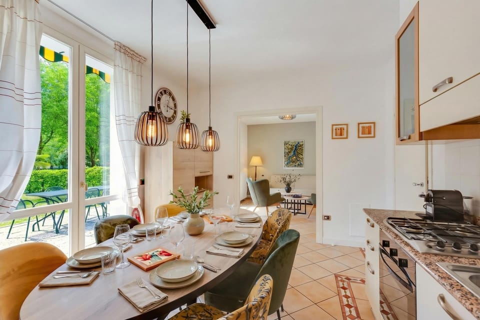 Kitchen and dining area