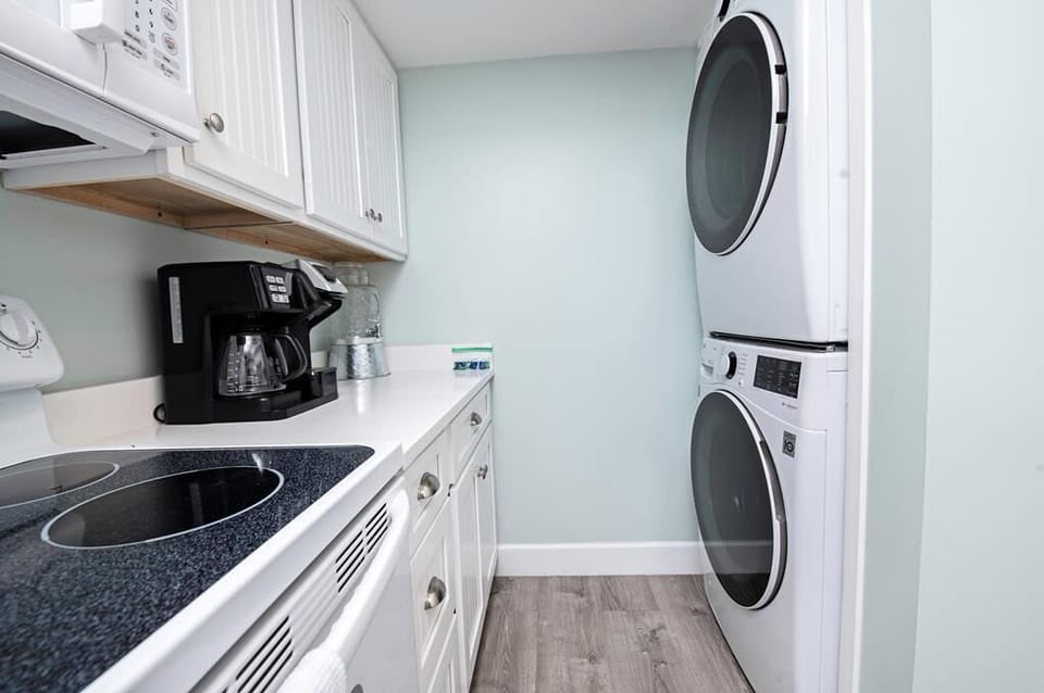 Kitchen with Washer and Dryer