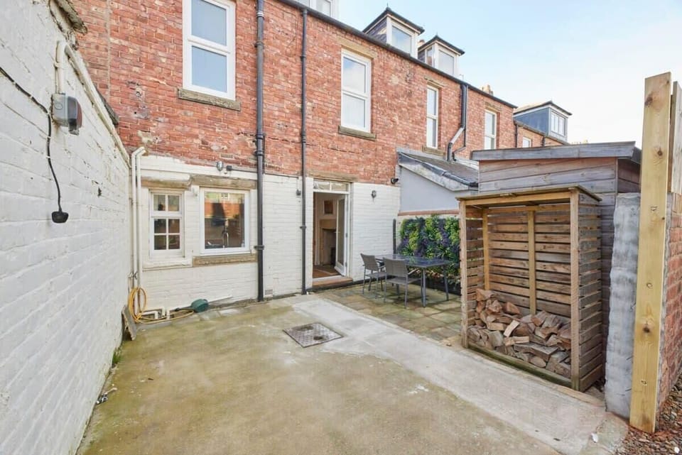 The Cottage in Corbridge, Corbridge - Host & Stay