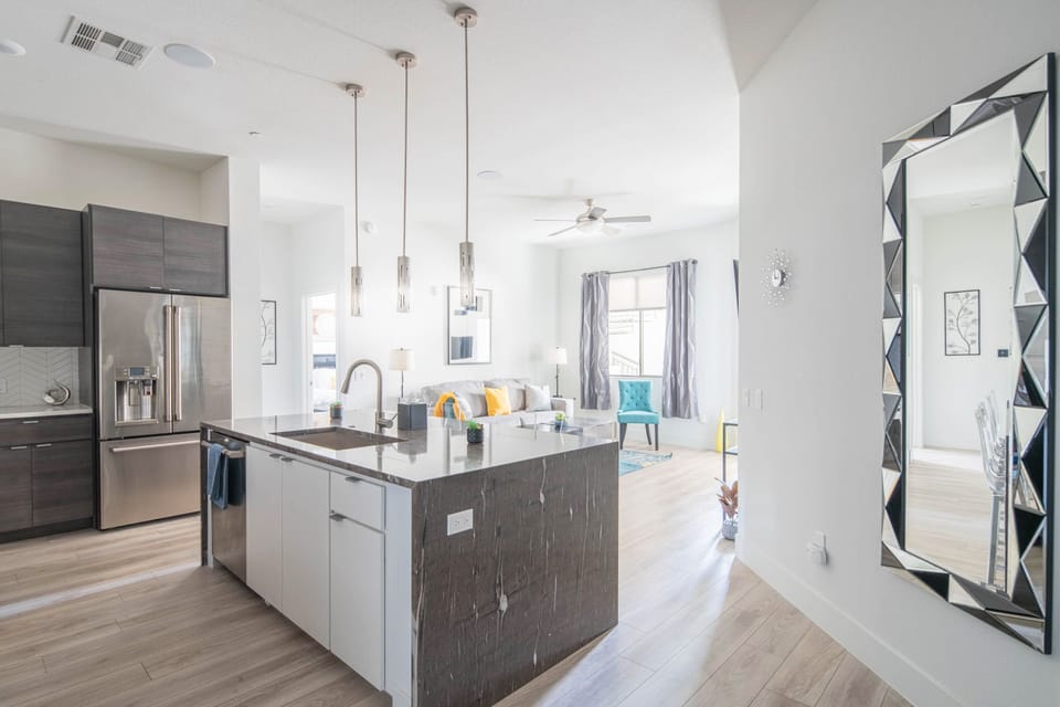 Spacious Kitchen