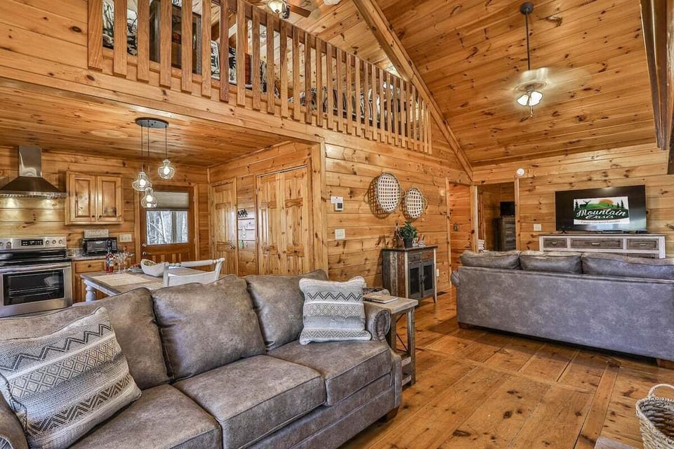 Dual Living Areas