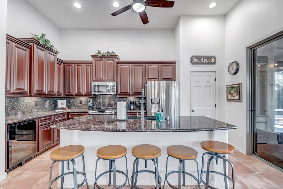 Large Island with Seating for Five