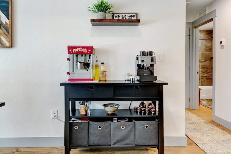 Popcorn Machine and Espresso Maker