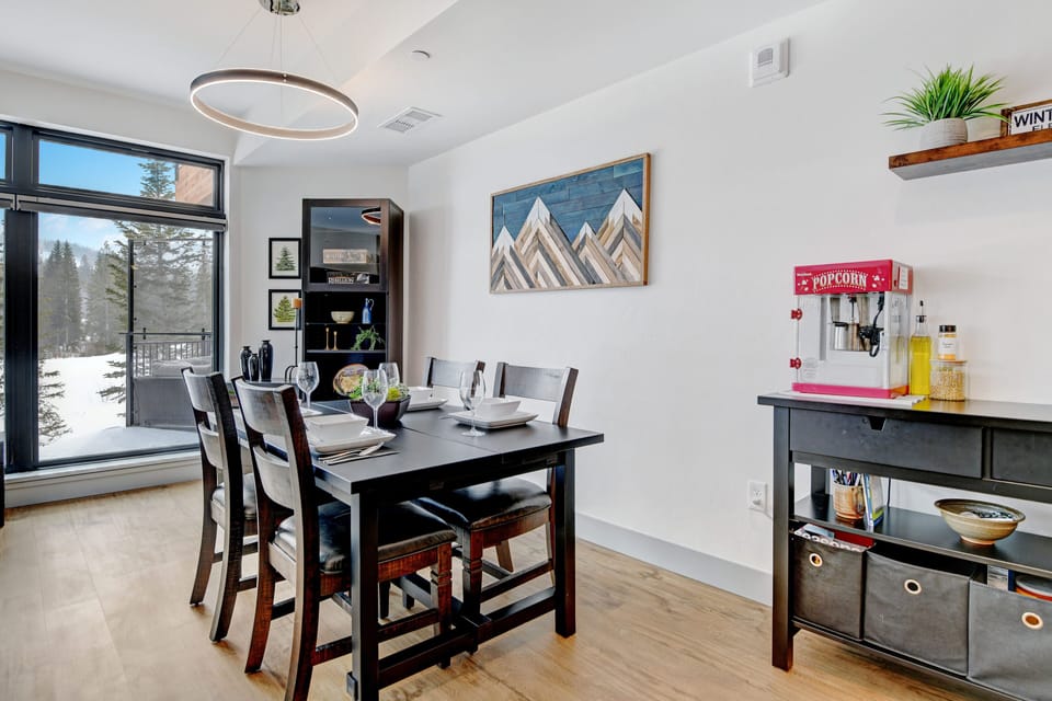 Detailed Dining Area