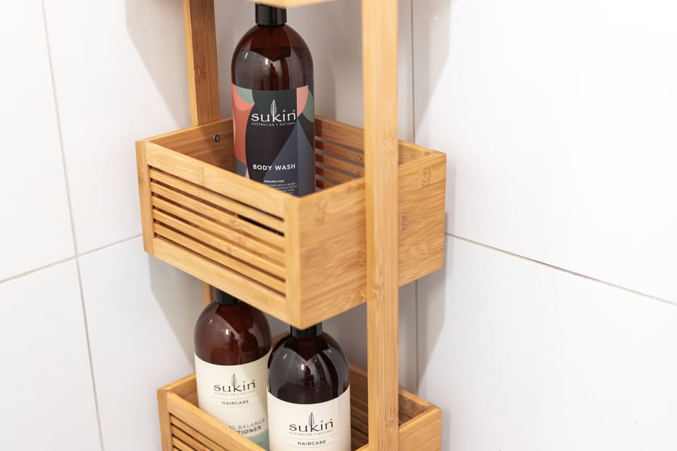 Bathroom amenities