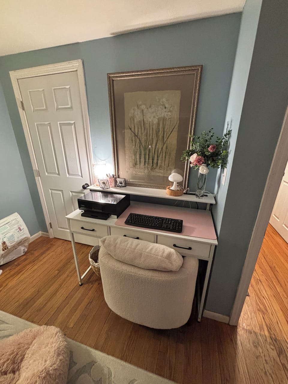Office space available with Bluetooth printer 