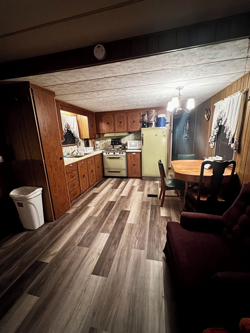 Trailer kitchen 