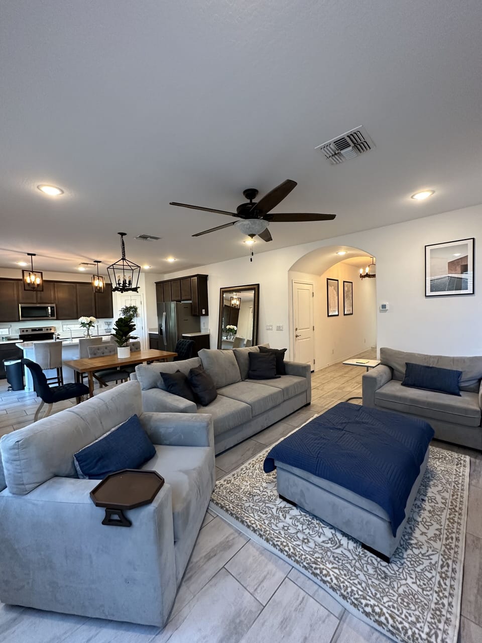 Open floor plan w/ Living room & kitchen 