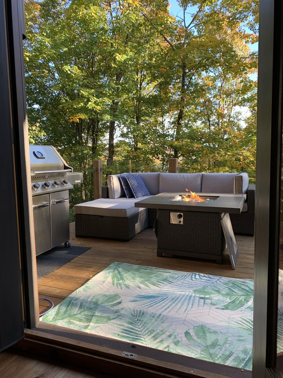 Propane fire pit to extend the outdoor time
