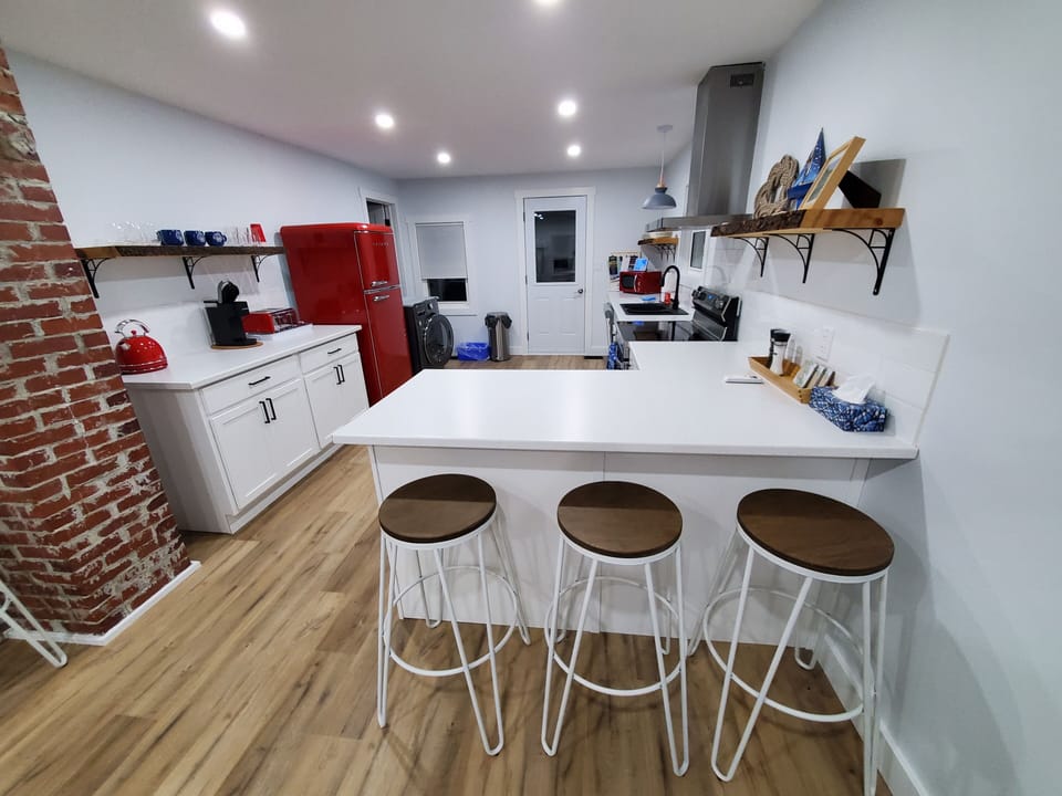 Fully equipped kitchen