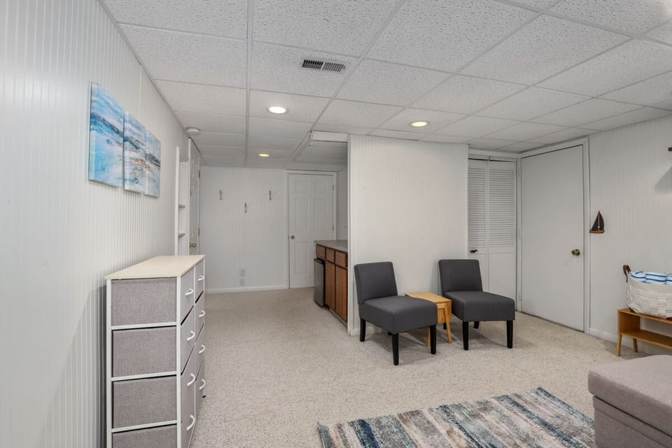 Lower Level - Small Kitchenette with Mini Fridge