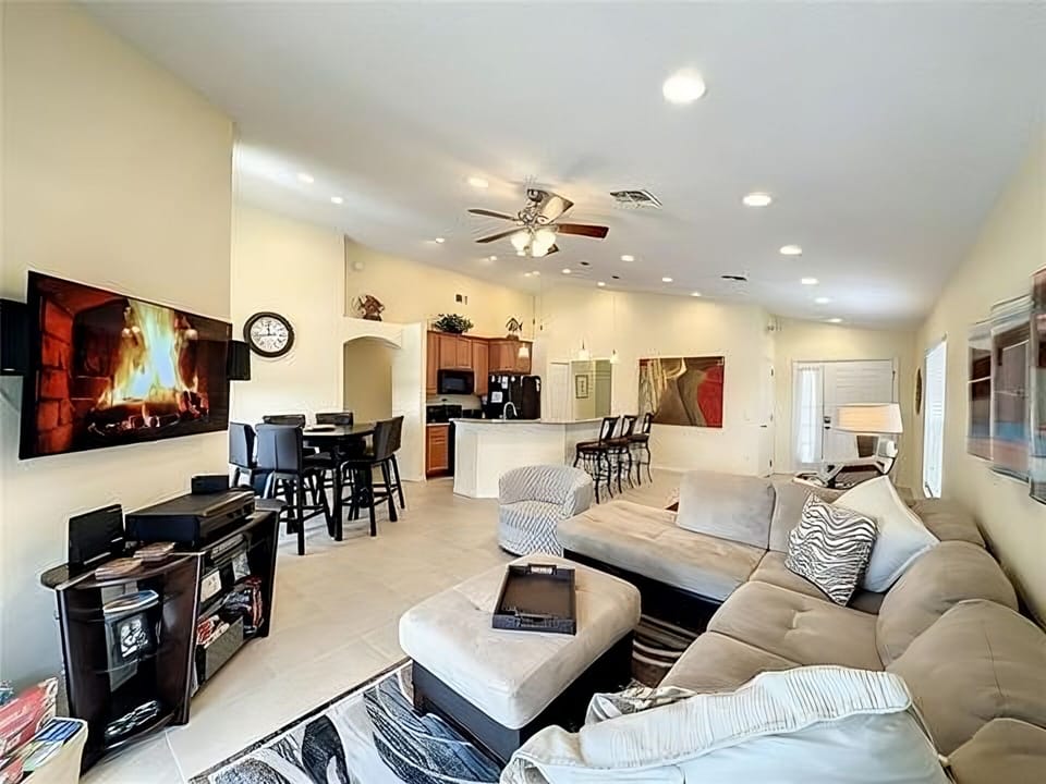 spacious kitchen, Dining & lounging main area view from patio door