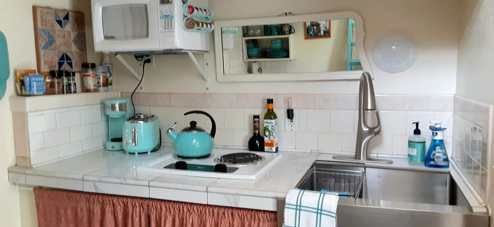 kitchenette