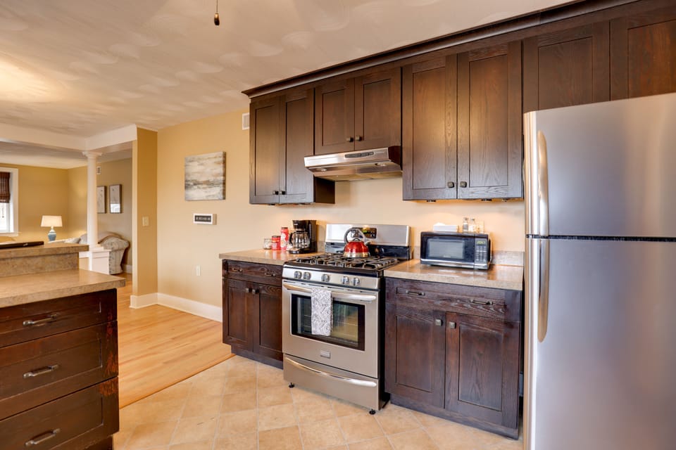 Kitchen | Cooking Basics | Toaster | Crockpot | Coffee | Ice Maker | Spices