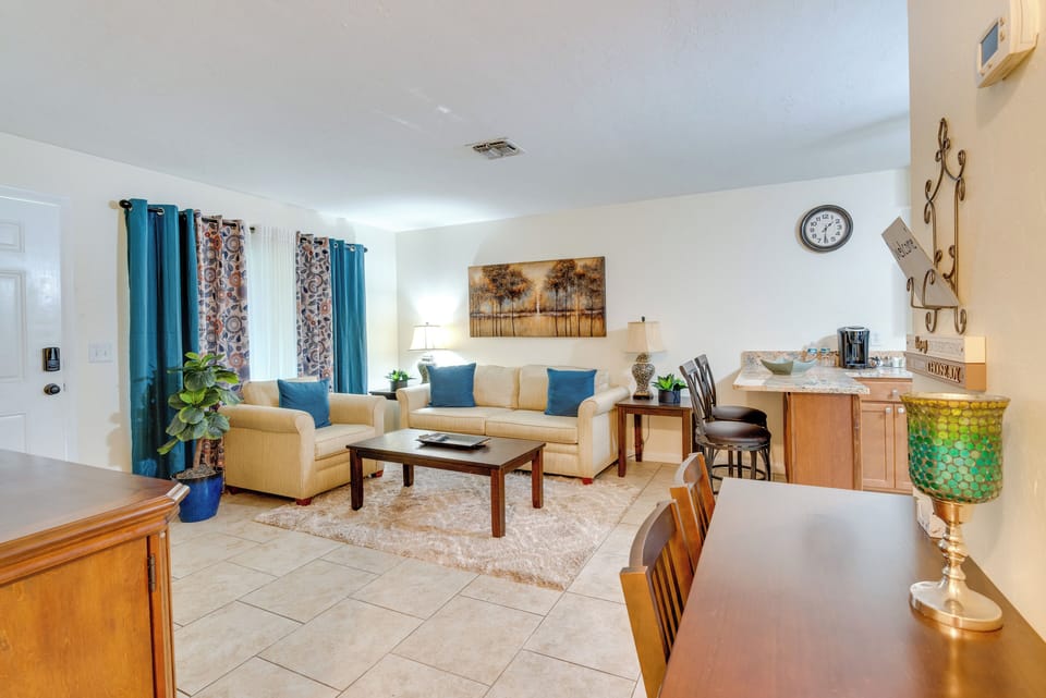 Dining Area | Central Heat & A/C