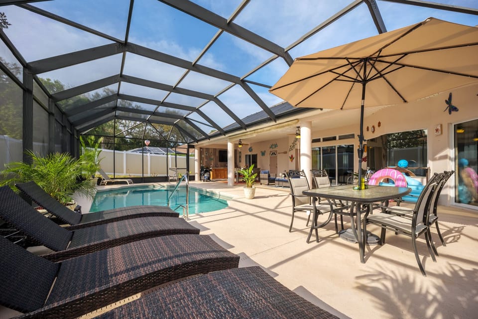 Pool Lounge Chairs + Picnic Table