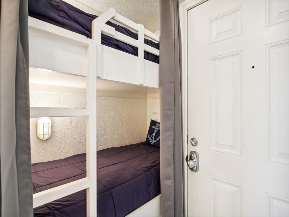 Hallway Bunk Beds