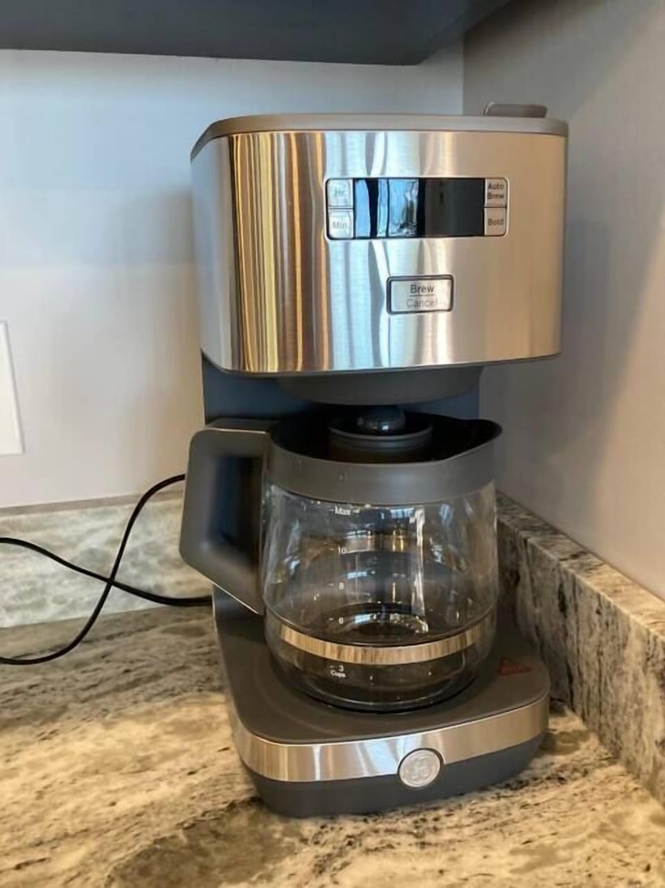 High end, full size, automatic drip coffee maker