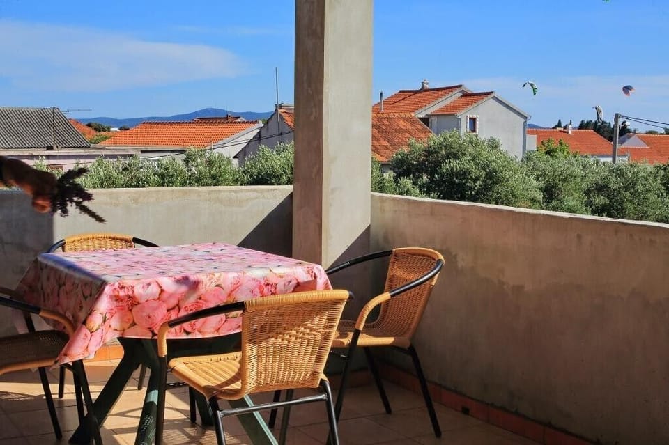 Terrace with sitting area