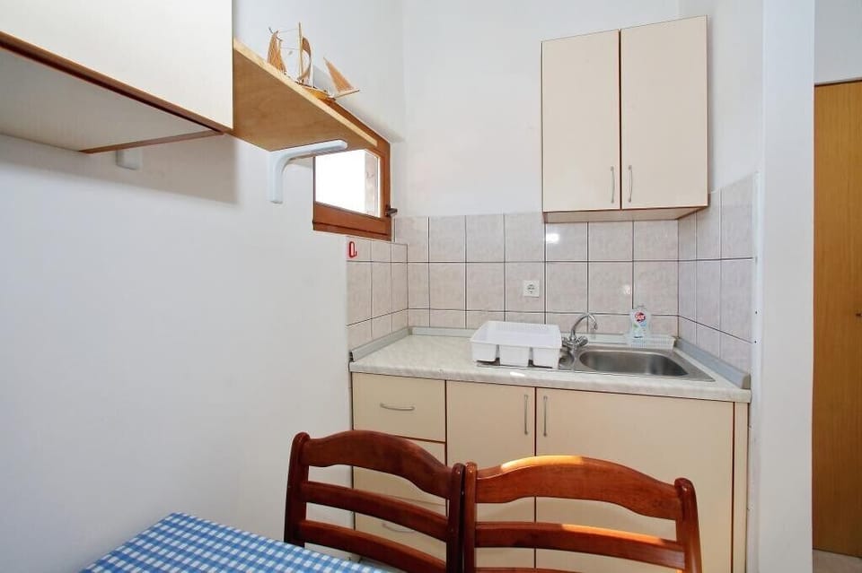 Kitchen with dining area