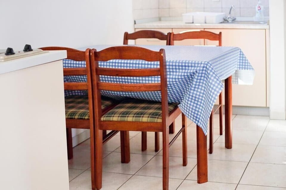 Kitchen with dining area