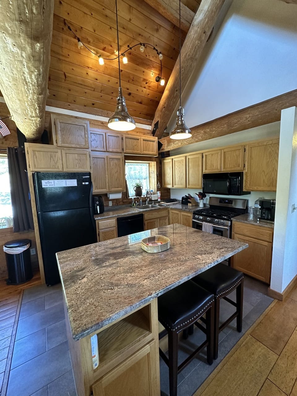 Kitchen with island