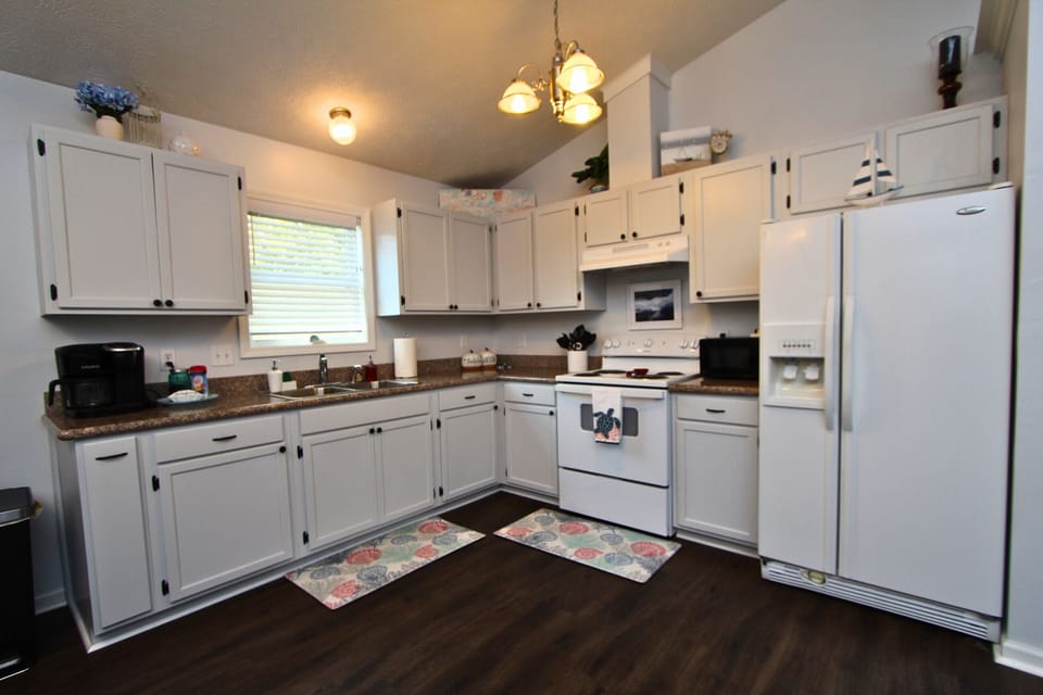 Recently renovated kitchen with all you'll need to whip up a delicious meal