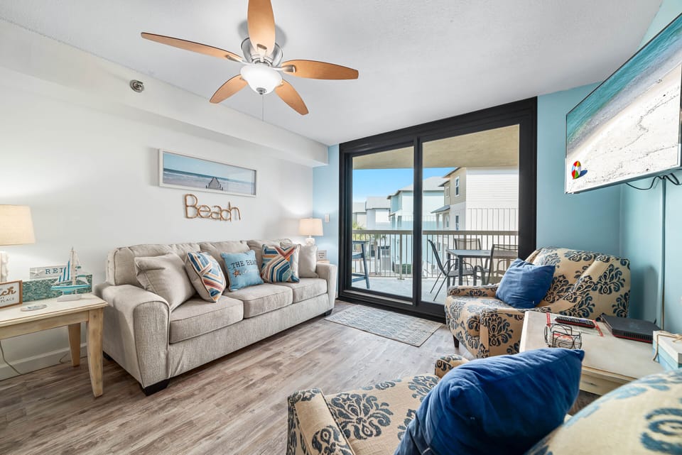 Welcome to Harbour Place 203!