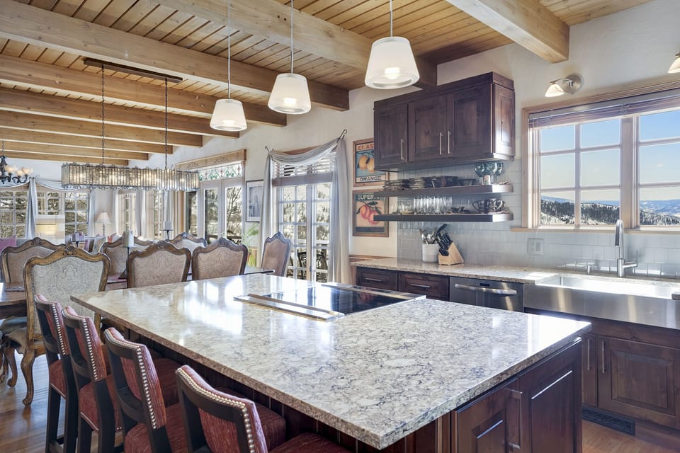 Gourmet Kitchen