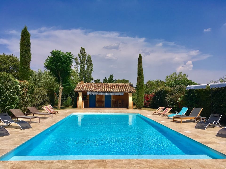 Piscine juillet et aout