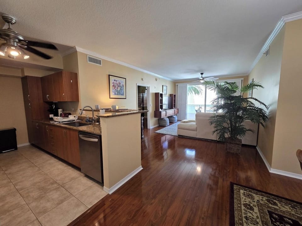 Entry View 2