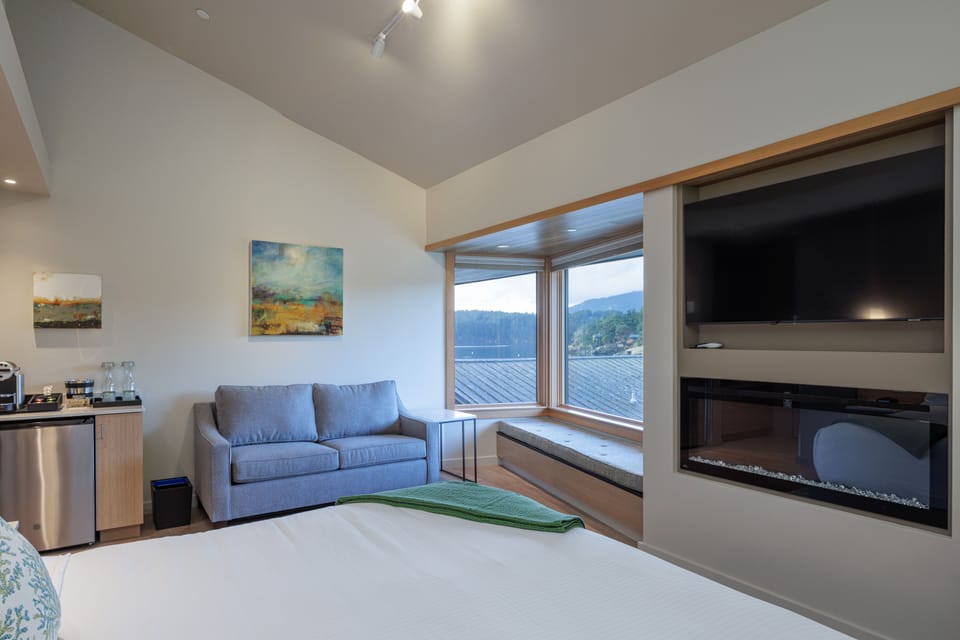 307 Stuart Island - Village Inn Eastsound Orcas Island Washington - 54