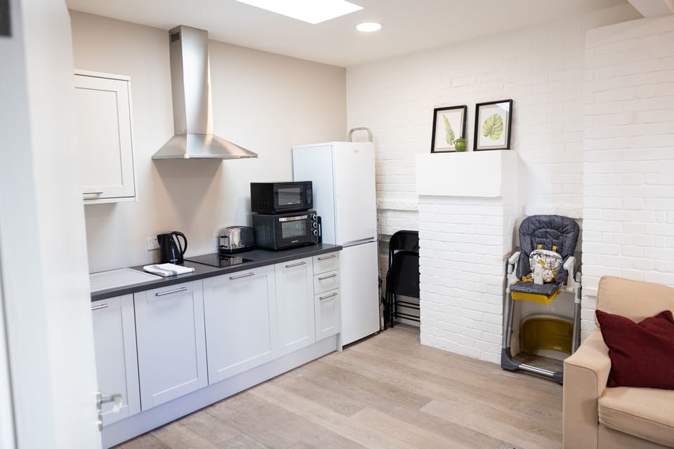 Kitchen/living with sofabed and en-suite