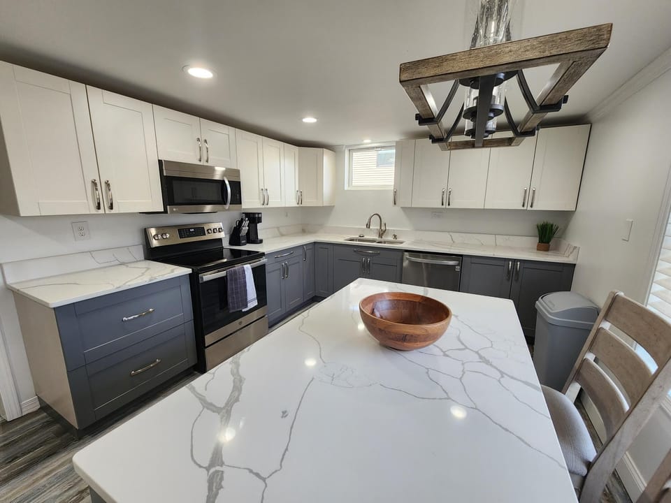 All newly remodeled kitchen. 
