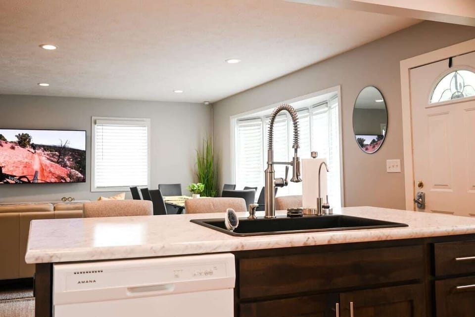 "My team and I had a great time staying here at Danny's. In town for work but would stay here for either work or pleasure."