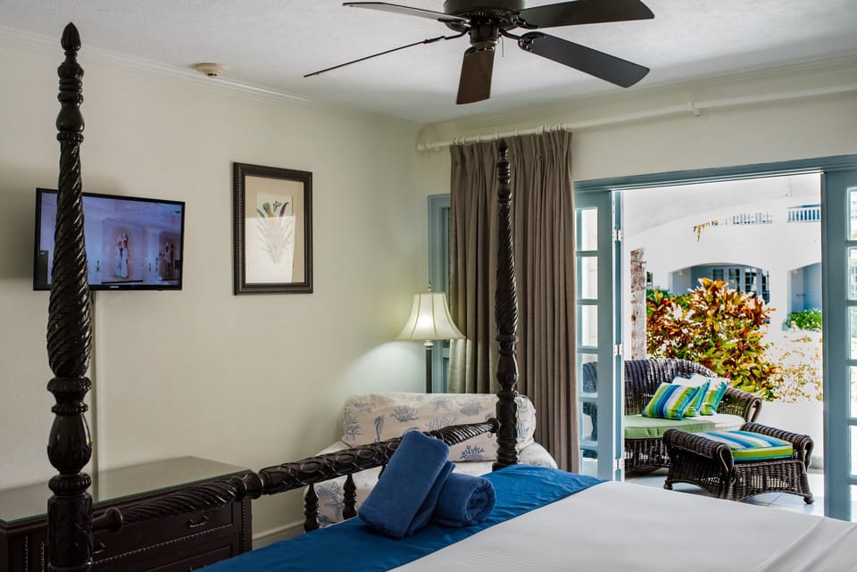 Step outside to the patio and lounge after beach days.