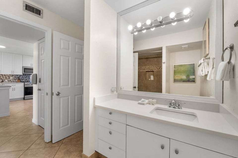 Full bathroom