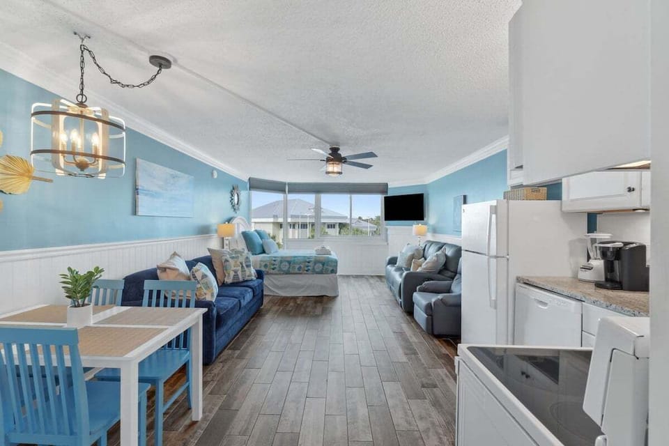 Unit comes fully furnished