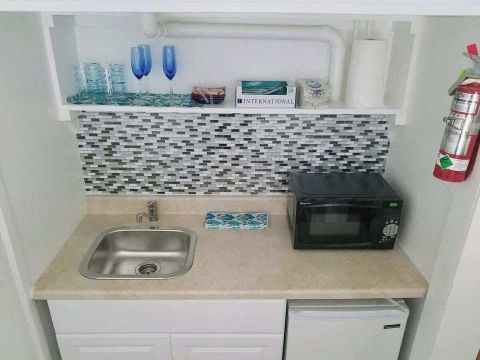 Kitchenette