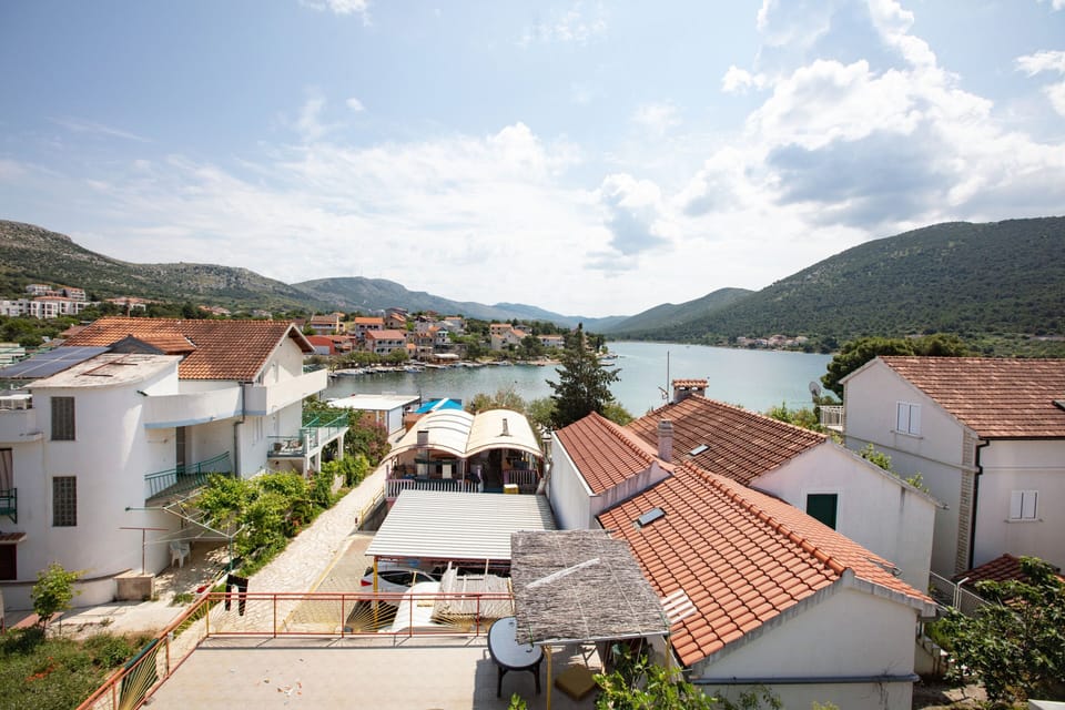 Terrace 1